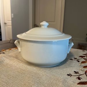 Alpico porcelain France casserole dish